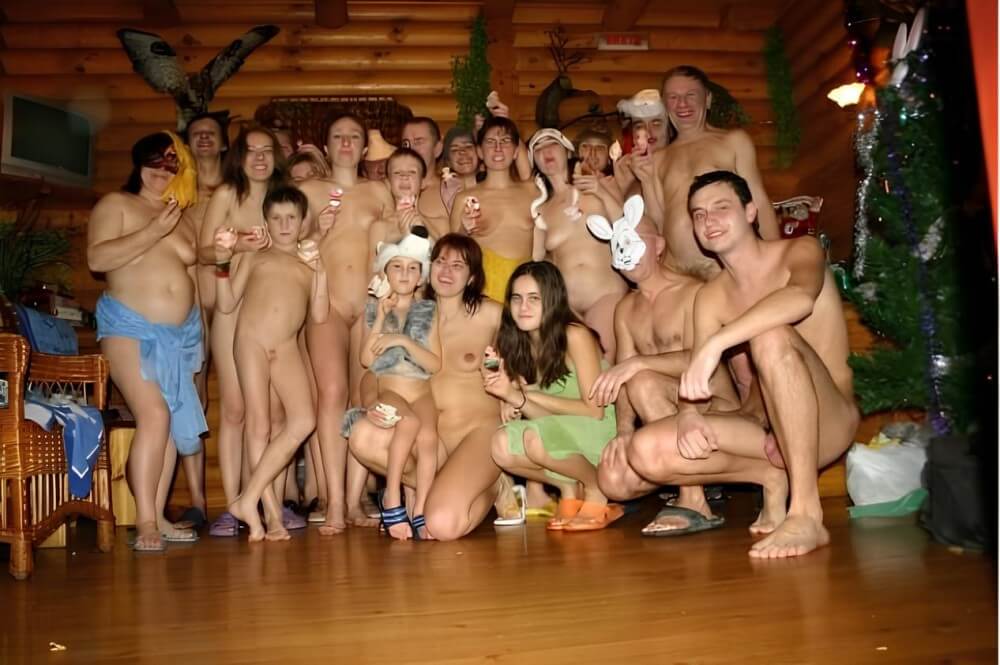 Sauna meet new year gallery - Naturism and environmental awareness in the modern world