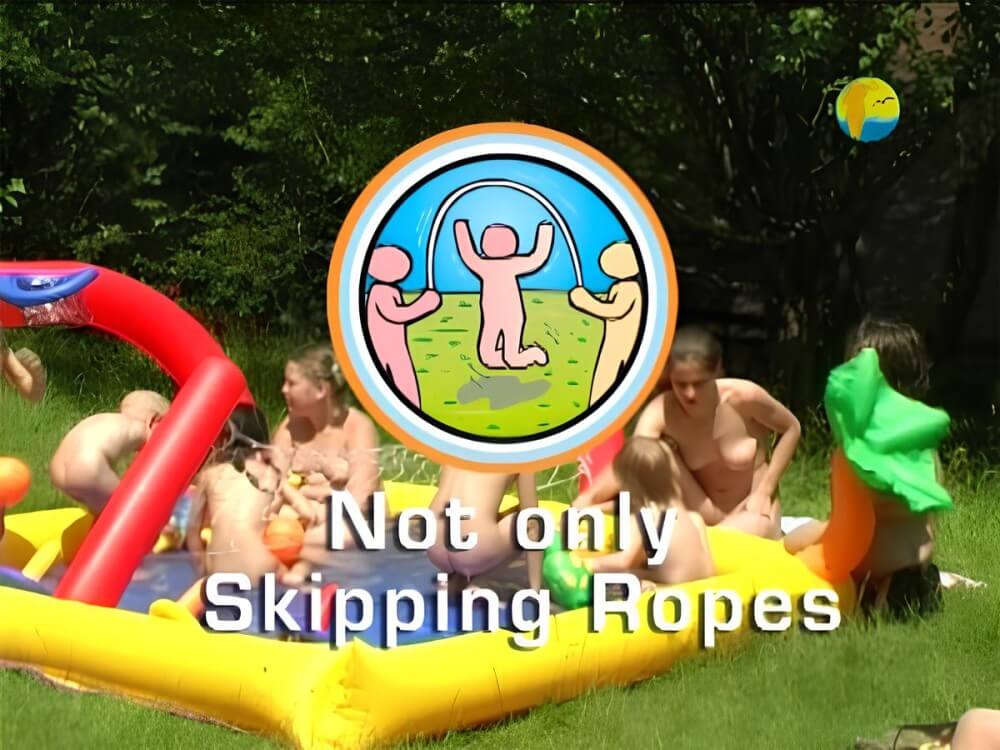 Naturist Freedom: Not only Skipping Ropes - Nudity is only possible among people