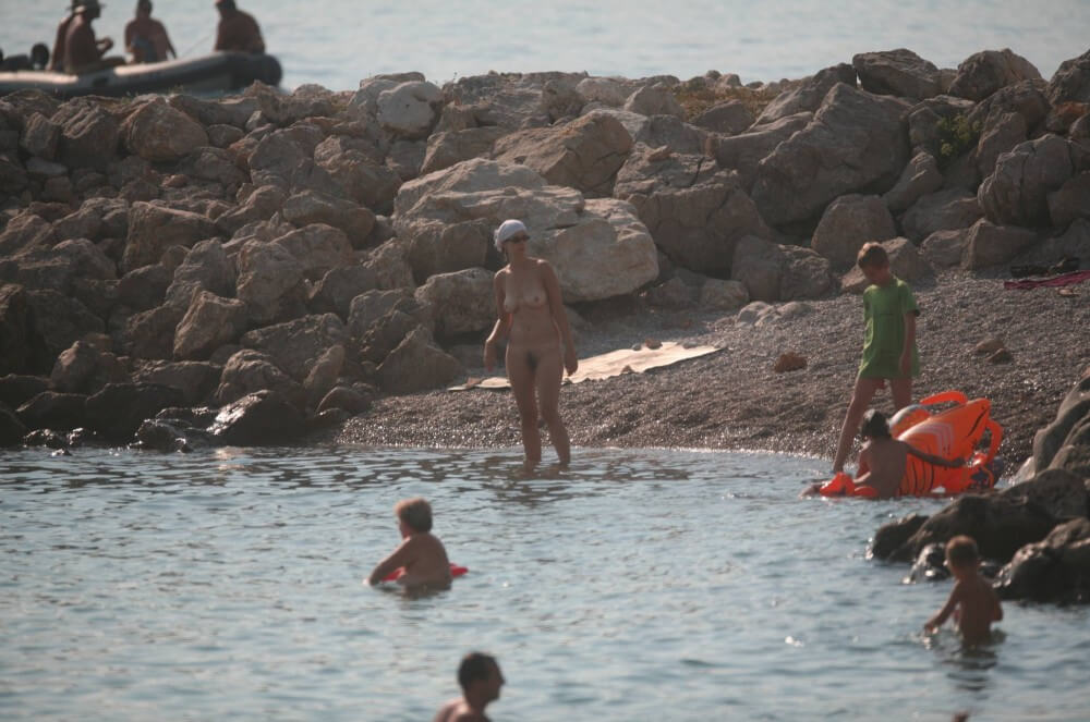 FKK cove pyramid in waters - The cult of nudity has not been forgotten