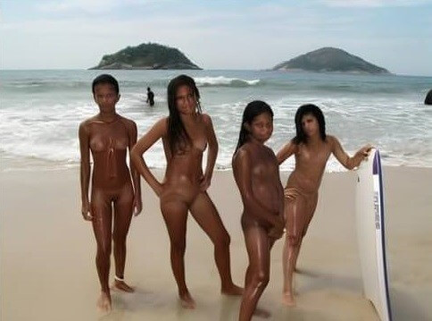 Warm Brazilian Beach Series 2 photo gallery - A person without clothes is closer to nature