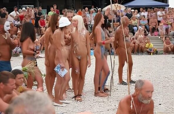 Premium Content # 41 - Nudity fosters the development of trust and sincere relationships