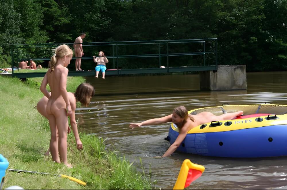 Naked Body gallery - Living without unnecessary worries or restrictions is the essence of naturism