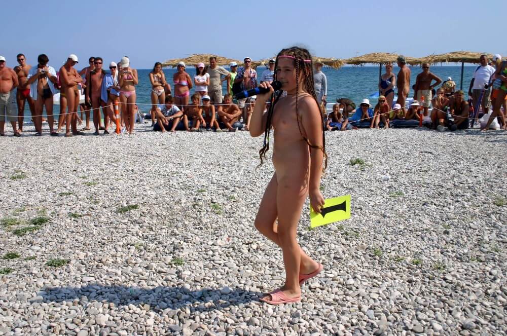 Naturist Mic Speech photos - A naturist strives for inner harmony and emotional balance