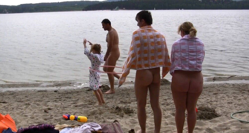 Naturist Sport Medley 1 Full HD video - It values honesty and sincerity in trusting the nudists around you