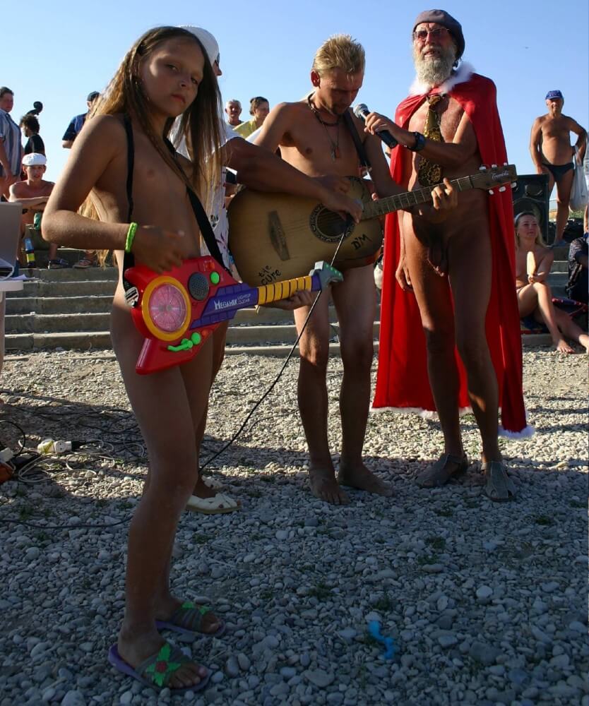 Naturist Beach Contests photos - Nudism and naturism encourage a love of nature and oneself