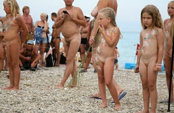 Nudism photo gallery # 1 - The practice of nudism helps to overcome stereotypes and insecurities