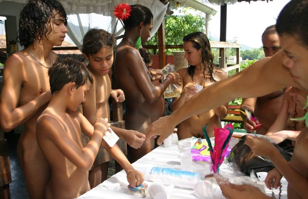 Brazilian Sunshine Beauty photos - A Private Club for Nature Lovers