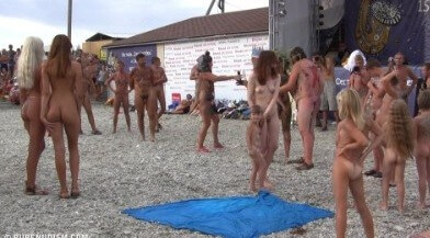 Cool Day At The Beach Full HD video - Nudism is an expression of freedom and individuality