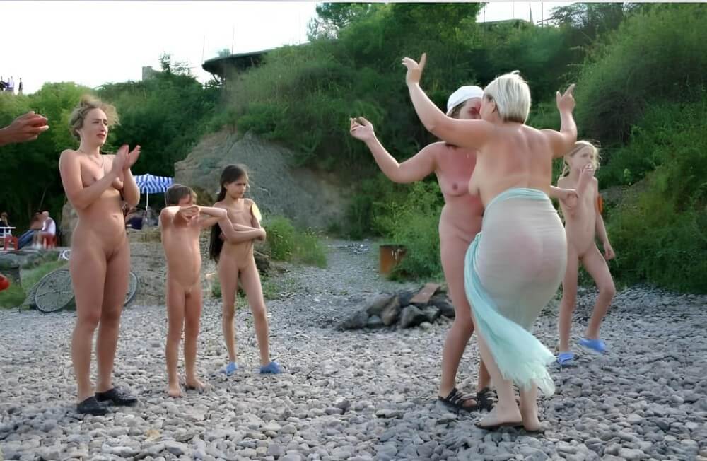 Dances on a beach pics - Naturism helps us understand the important fact that the body is part of nature