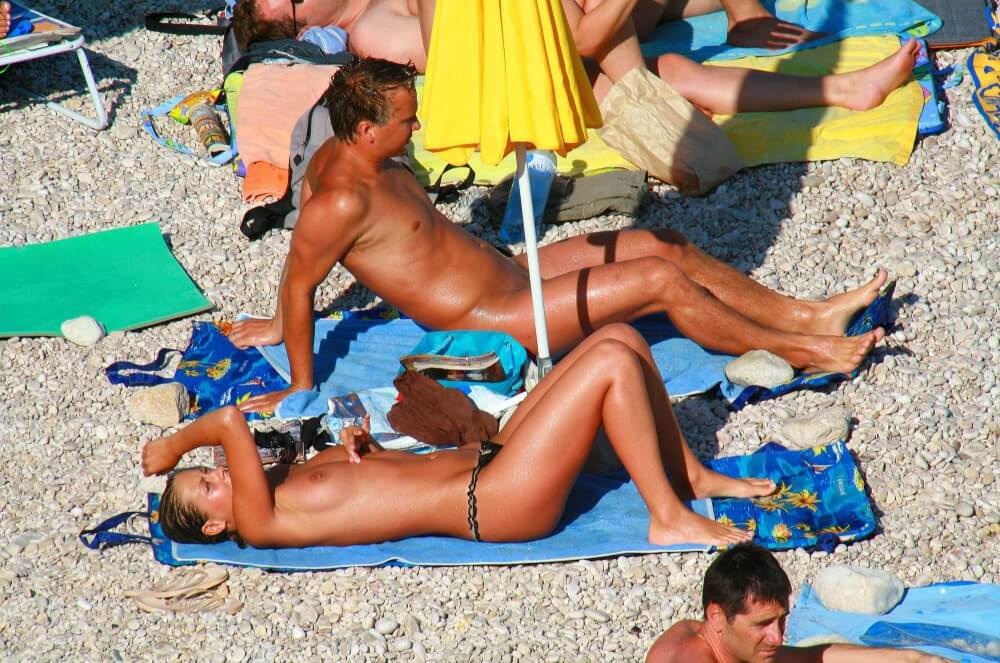 Ula FKK Bikini Couples Day pics - Accepting oneself fully is the foundation of naturism