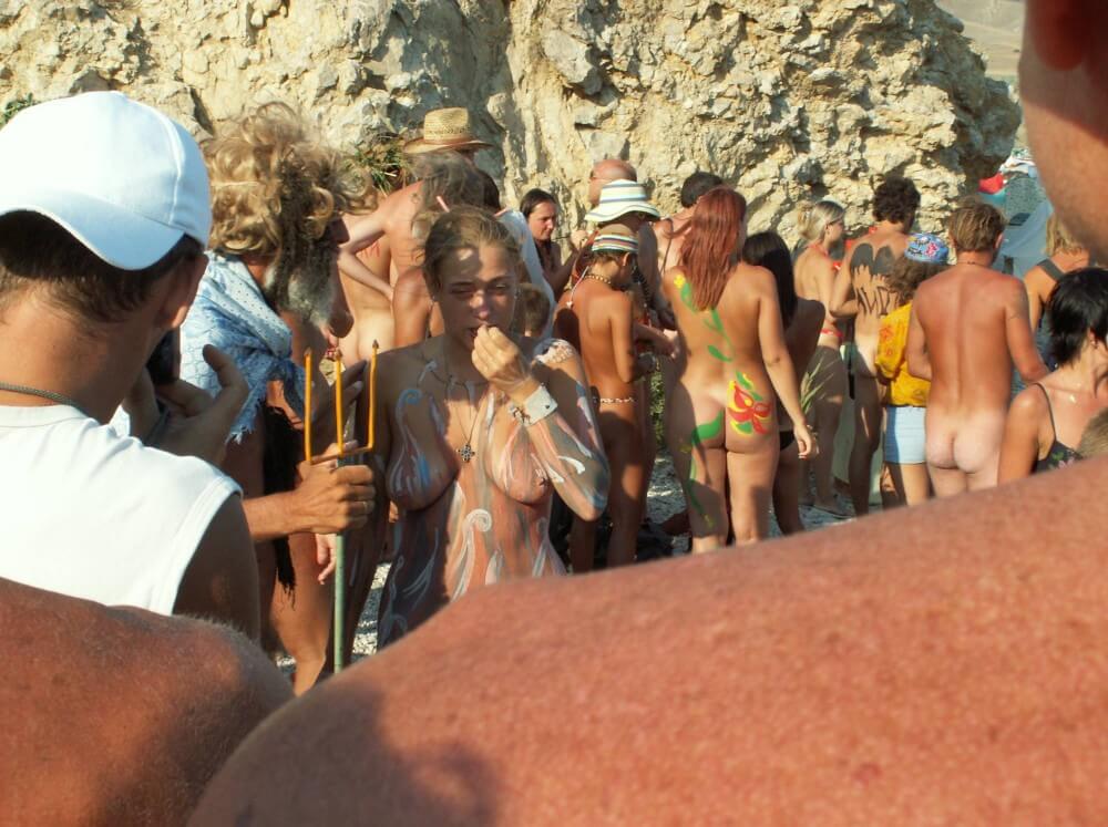 Neptune Day Side Views photos - Complete Natural Nudity