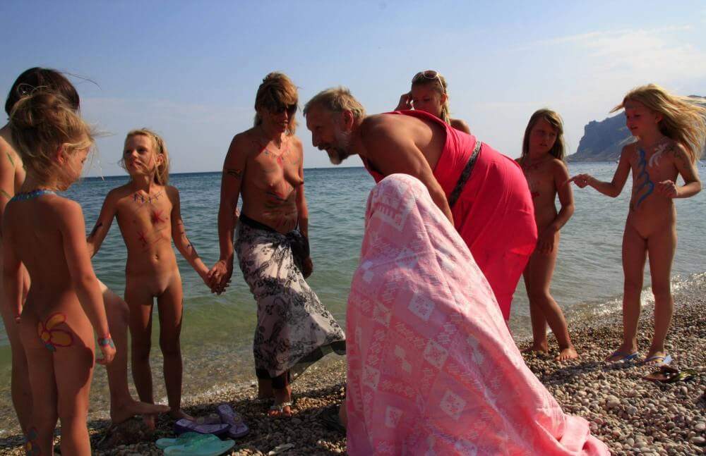 Water Drying Off pics - Are required to remain naked at all times