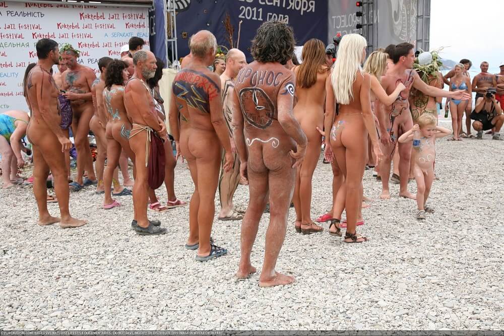 Premium Content 48 - Nudity helps one better understand oneself and the surrounding world