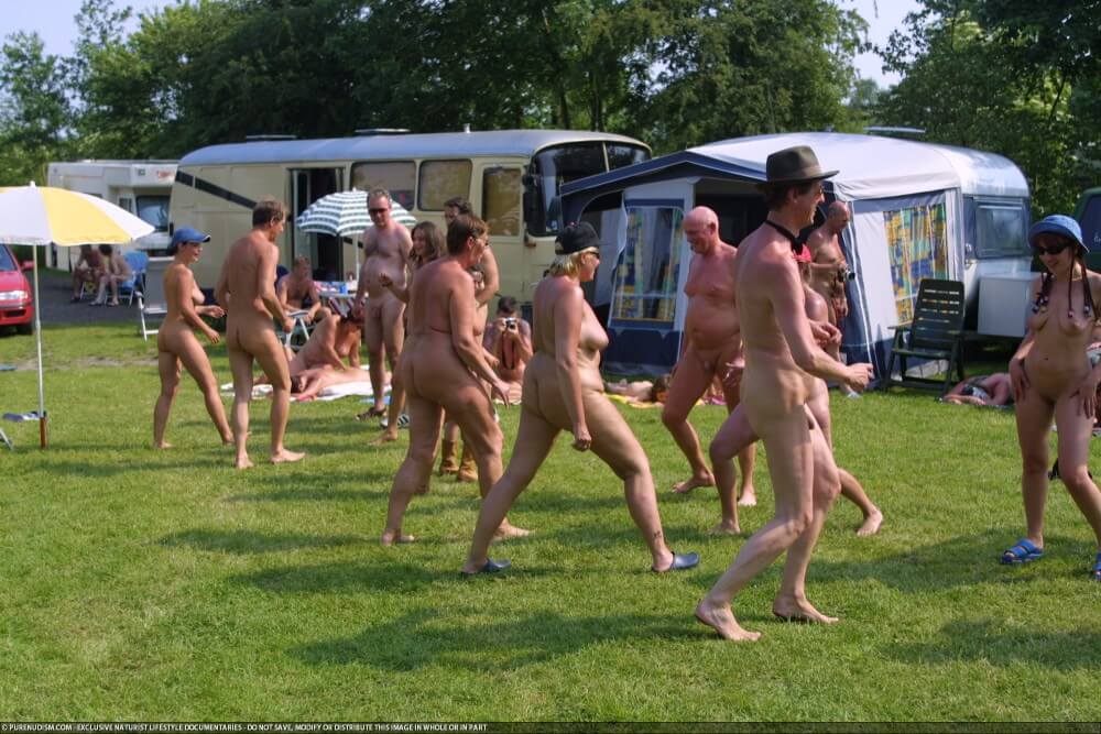 Naturism photo gallery # 53 - The idea of freedom and self-acceptance, as embodied by Adam and Eve, is important