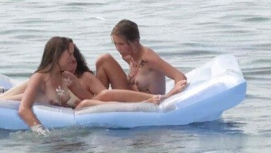 Body Art Nudist Beach 2 video Full HD - Admission Permitted Only in the Nude