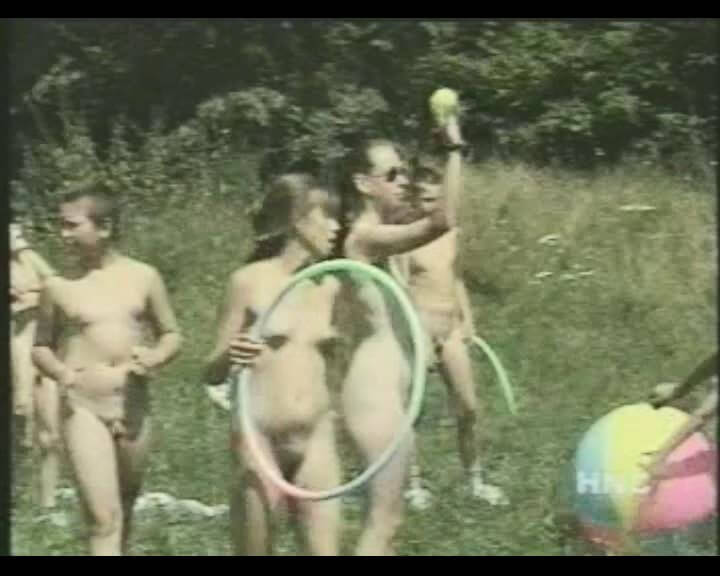 Helios Natura: Nudi Youth Weekend - Popularizing nudism among the general public