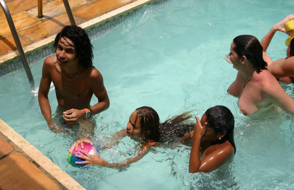 Brazilian Near Pool Profile pics - We are naked in the bosom of nature