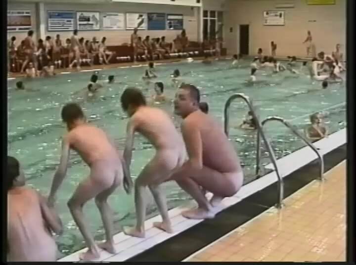 Helios Natura: Splish Splash Bares - Naturism and the ecological sustainability of natural recreation areas