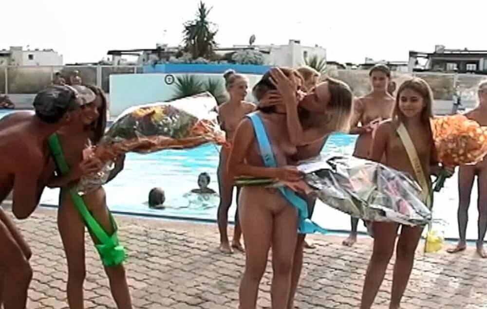 Nudist girls beauty contest video France - Sunat Natplus HD - Living in harmony and tranquility is the goal of naturists
